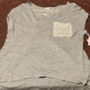 Candie's Light Gray Top with Cream Lace Pocket